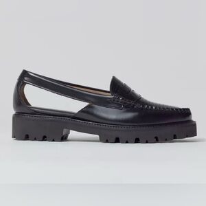 G.H. Bass Whitney Weejuns Black‎ Leather Super Lug Loafer